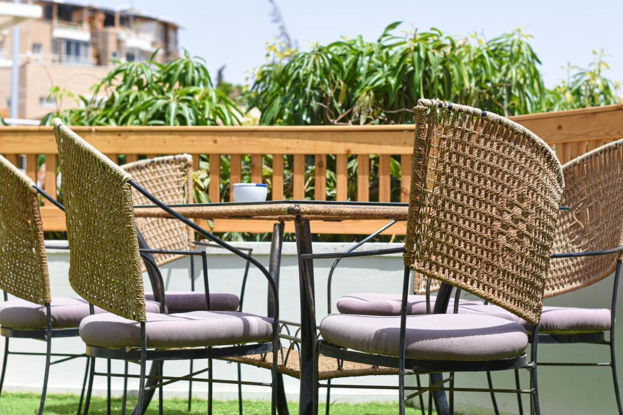 Sunshine Suite Boutique Only 5 Min Walk To The Beach - By Seaelo Eilat Ngoại thất bức ảnh